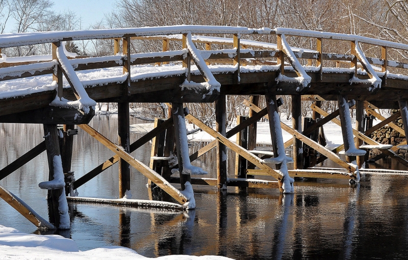 Snowy Image of bridge at Minute Man National Historical Park 