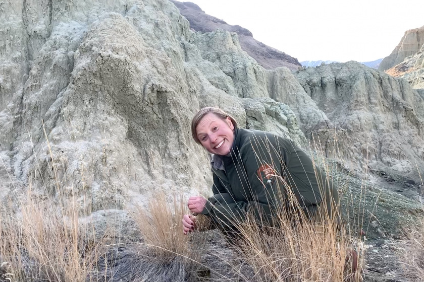 Melissa Nicolli identifies grass at John Day Fossil Beds National Monument